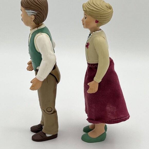 Vintage Fisher Price My Loving Family Grandparents Grandma & Grandpa 1993 & 1995 - Picture 2 of 9